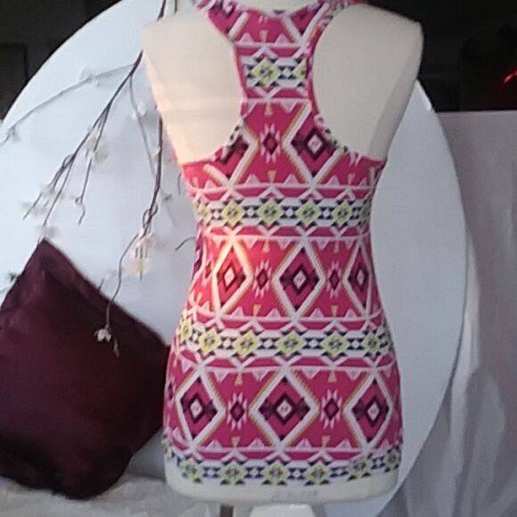 Aztec Pattern Soft Tank Top Racer Back Size Medium - Picture 5 of 6